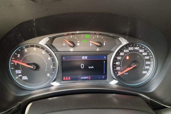 Chevrolet Equinox 2021, 60800 км, за 14647 USD - фото 15