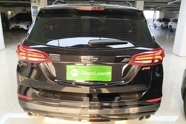 Chevrolet Equinox 2021, 60800 км, за 14647 USD