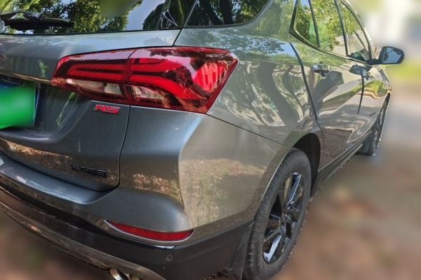 Chevrolet Equinox 2021, 62200 км, за 12226 USD