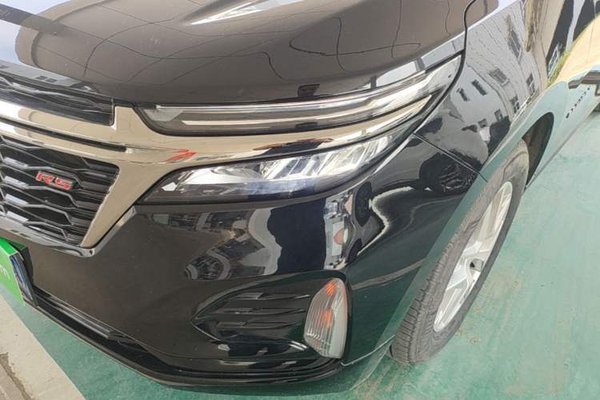 Chevrolet Equinox 2022, 29300 км, за 13338 USD - фото 9