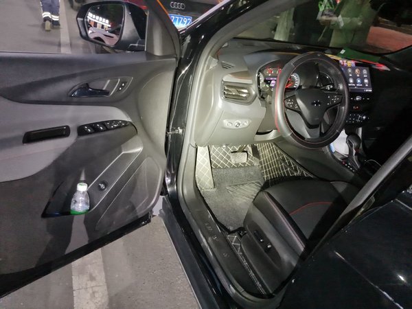 Chevrolet Equinox 2022, 45700 км, за 12895 USD - фото 18