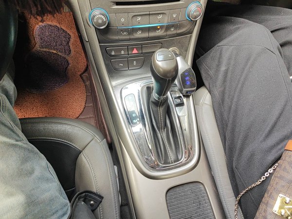 Chevrolet Malibu 2014, 171900 км, за 3280 USD - фото 15