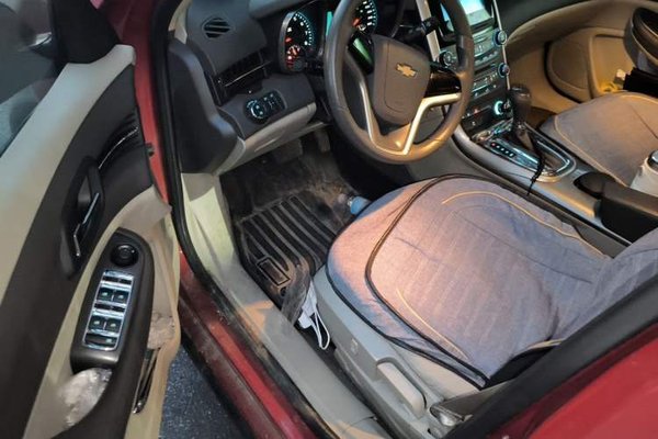 Chevrolet Malibu 2014, 72000 км, за 3354 USD - фото 14