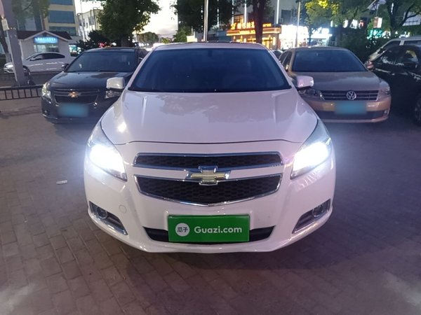 Chevrolet Malibu 2014, 120900 км, за 4943 USD