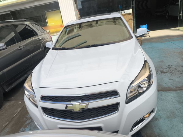 Chevrolet Malibu 2014 2.0L Automatic Luxury Edition, 2014 года