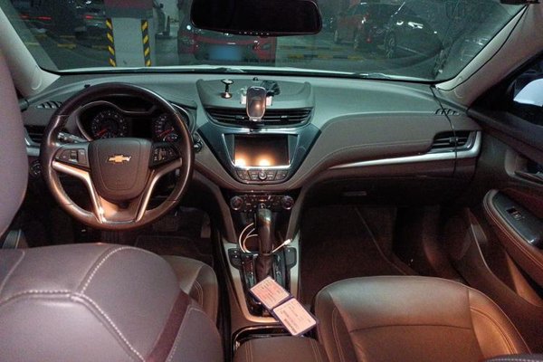 Chevrolet Malibu 2016, 117000 км, за 4598 USD - фото 10