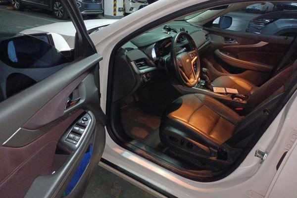 Chevrolet Malibu 2016, 117000 км, за 4598 USD - фото 17