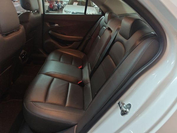 Chevrolet Malibu 2016, 41700 км, за 6053 USD - фото 20