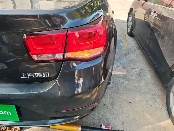 Chevrolet Malibu 2016, 93000 км, за 5989 USD - фото 11