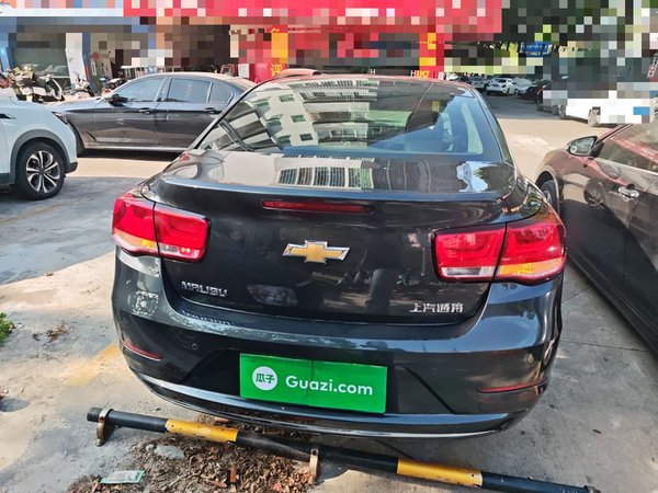 Chevrolet Malibu 2016, 93000 км, за 5989 USD