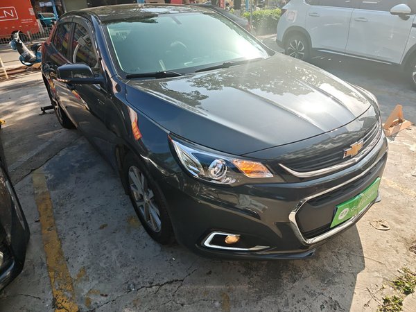 Chevrolet Malibu 2016, 93000 км, за 5989 USD