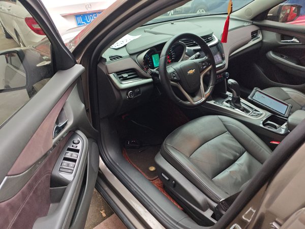 Chevrolet Malibu 2017, 113400 км, за 5951 USD - фото 21