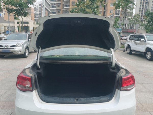 Chevrolet Malibu 2017, 90500 км, за 5361 USD - фото 8