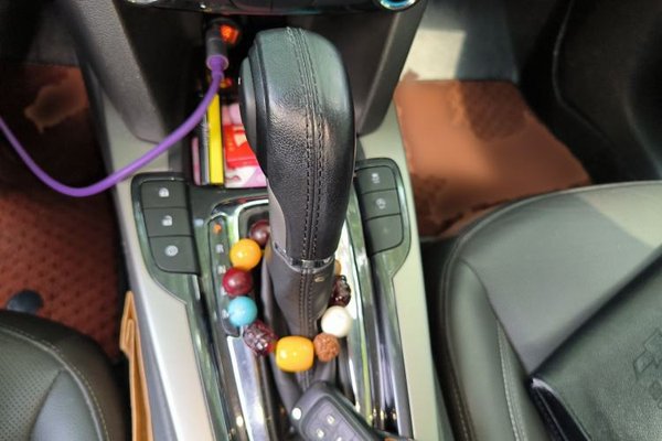 Chevrolet Malibu 2017, за 5885 USD - фото 13