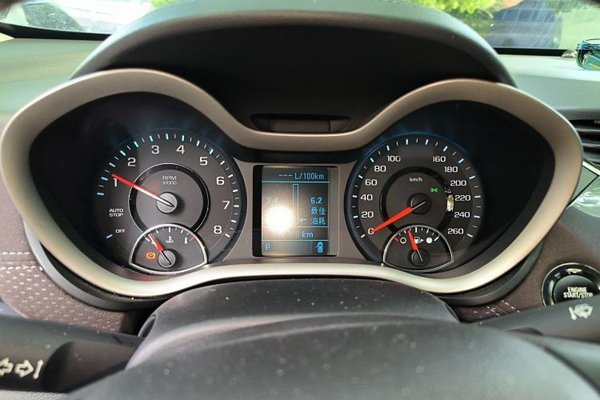 Chevrolet Malibu 2017, за 5885 USD - фото 10