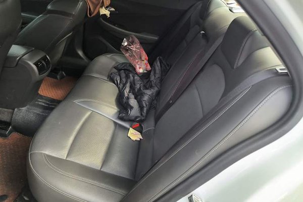 Chevrolet Malibu 2017, за 5885 USD - фото 20