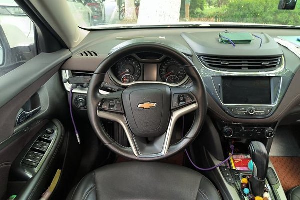 Chevrolet Malibu 2017, за 5885 USD - фото 9