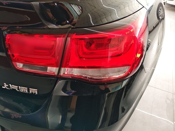 Chevrolet Malibu 2018, 83800 км, за 6279 USD - фото 7