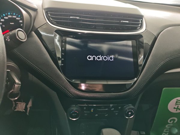 Chevrolet Malibu 2018, 83800 км, за 6279 USD - фото 12