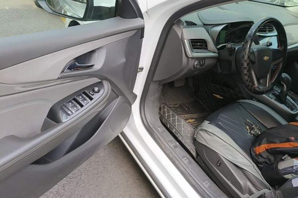 Chevrolet Malibu 2018, 102600 км, за 6752 USD - фото 19