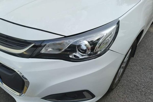 Chevrolet Malibu 2018, 102600 км, за 6752 USD - фото 9