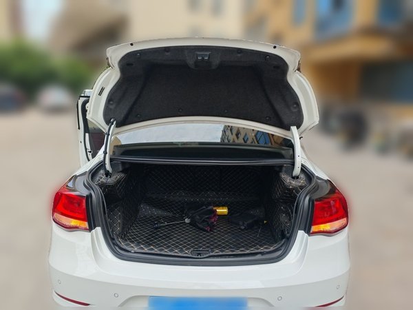 Chevrolet Malibu 2018, 73800 км, за 7312 USD - фото 16