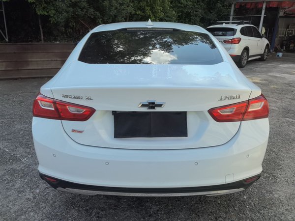 Chevrolet Malibu XL 2017, 48000 км, за 8148 USD