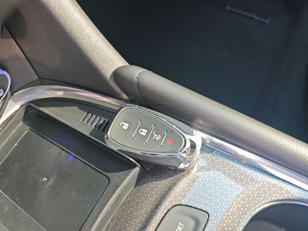 Chevrolet Malibu XL 2018, 123800 км, за 7664 USD - фото 12