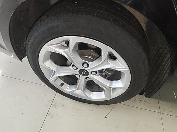 Chevrolet Malibu XL 2019, 88699 км, за 10377 USD - фото 10