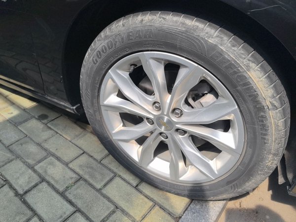 Chevrolet Malibu XL 2020, 88300 км, за 8587 USD - фото 8