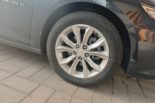 Chevrolet Malibu XL 2022, 48099 км, за 9263 USD - фото 8