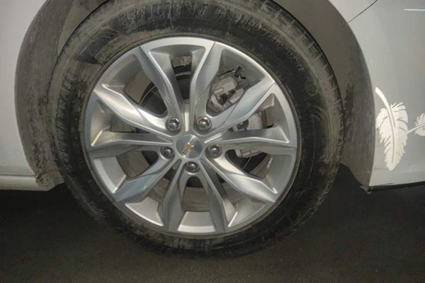 Chevrolet Malibu XL 2022, 85600 км, за 8996 USD - фото 8