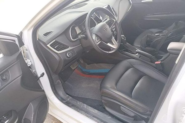 Chevrolet Monza 2019, 58400 км, за 6609 USD - фото 19