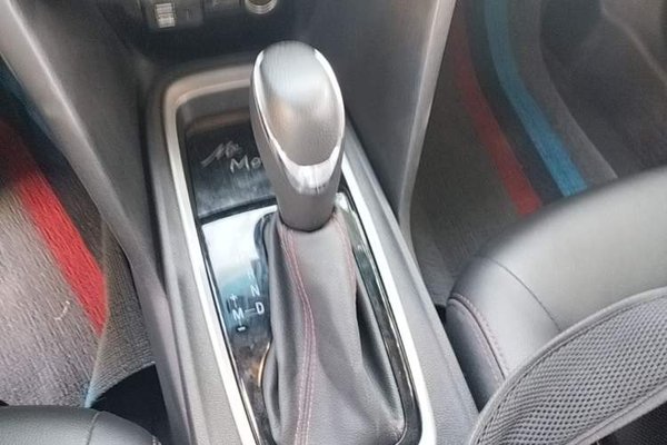 Chevrolet Monza 2019, 58400 км, за 6609 USD - фото 17
