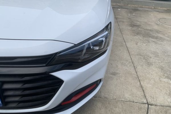 Chevrolet Monza 2019, 74500 км, за 6581 USD