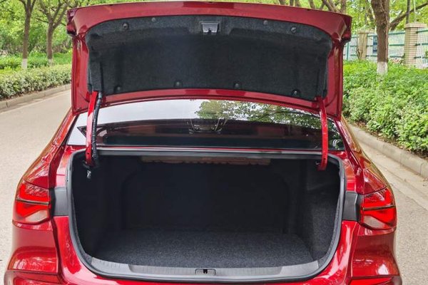 Chevrolet Monza 2019, 60800 км, за 6878 USD - фото 23