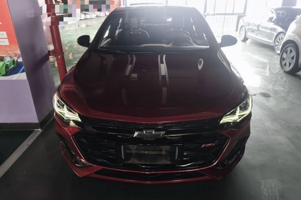 Chevrolet Monza 2019, 60800 км, за 6878 USD