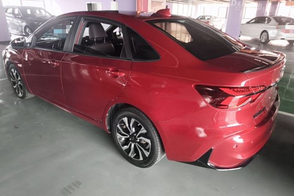 Chevrolet Monza 2019, 60800 км, за 6878 USD