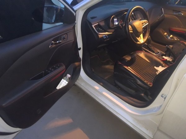 Chevrolet Monza 2019, 53400 км, за 5713 USD - фото 17