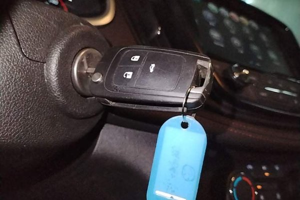 Chevrolet Monza 2019, 79000 км, за 7084 USD - фото 23