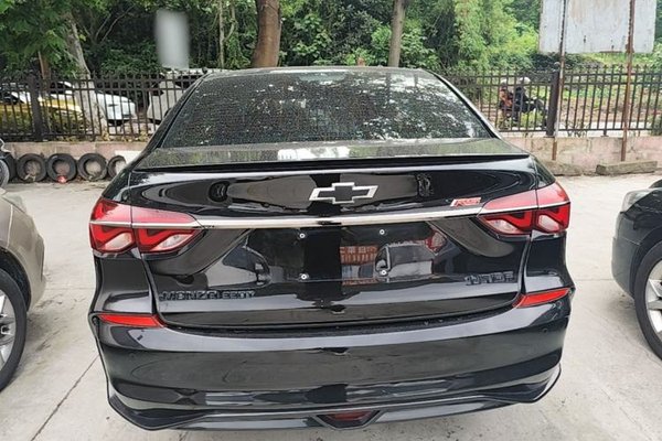 Chevrolet Monza 2020, 76300 км, за 6529 USD
