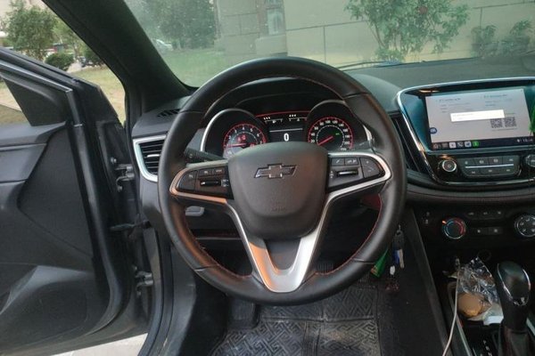 Chevrolet Monza 2020, 51200 км, за 5783 USD - фото 11