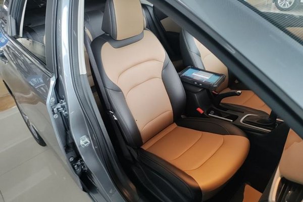 Chevrolet Monza 2020, 49700 км, за 7910 USD - фото 19