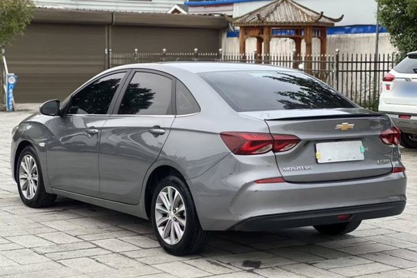 Chevrolet Monza 2022, 36700 км, за 9055 USD