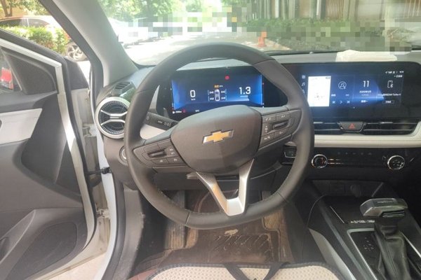 Chevrolet Monza 2023, 18600 км, за 7594 USD - фото 11