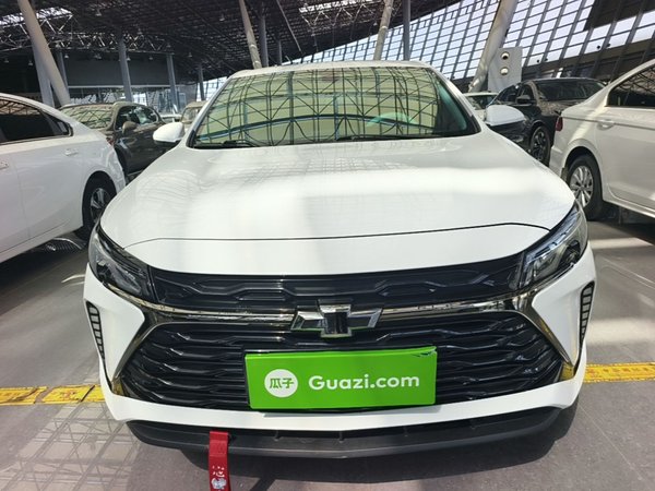Chevrolet Monza 2023, 92800 км, за 7949 USD