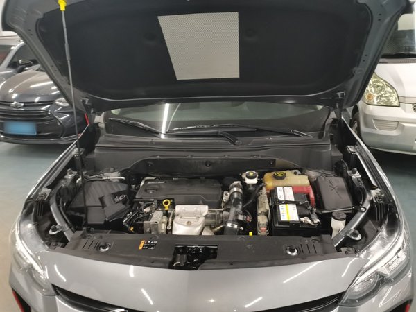 Chevrolet Orlando 2020, 35300 км, за 9577 USD - фото 9