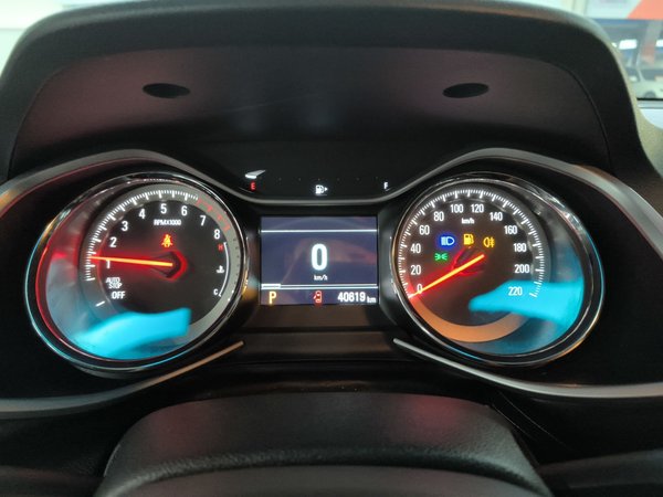 Chevrolet Orlando 2020, 40600 км, за 11517 USD - фото 15