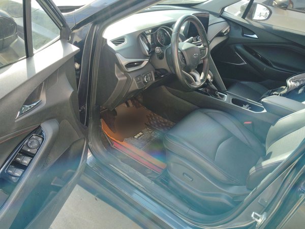 Chevrolet Orlando 2020, 65100 км, за 8625 USD - фото 12