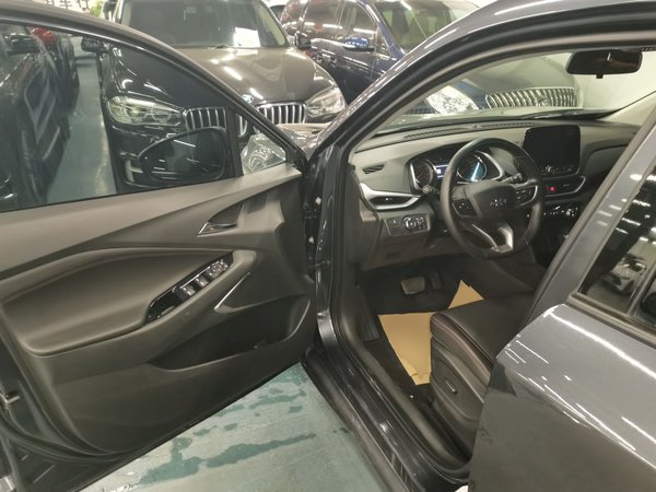 Chevrolet Orlando 2020, 72600 км, за 9571 USD - фото 15